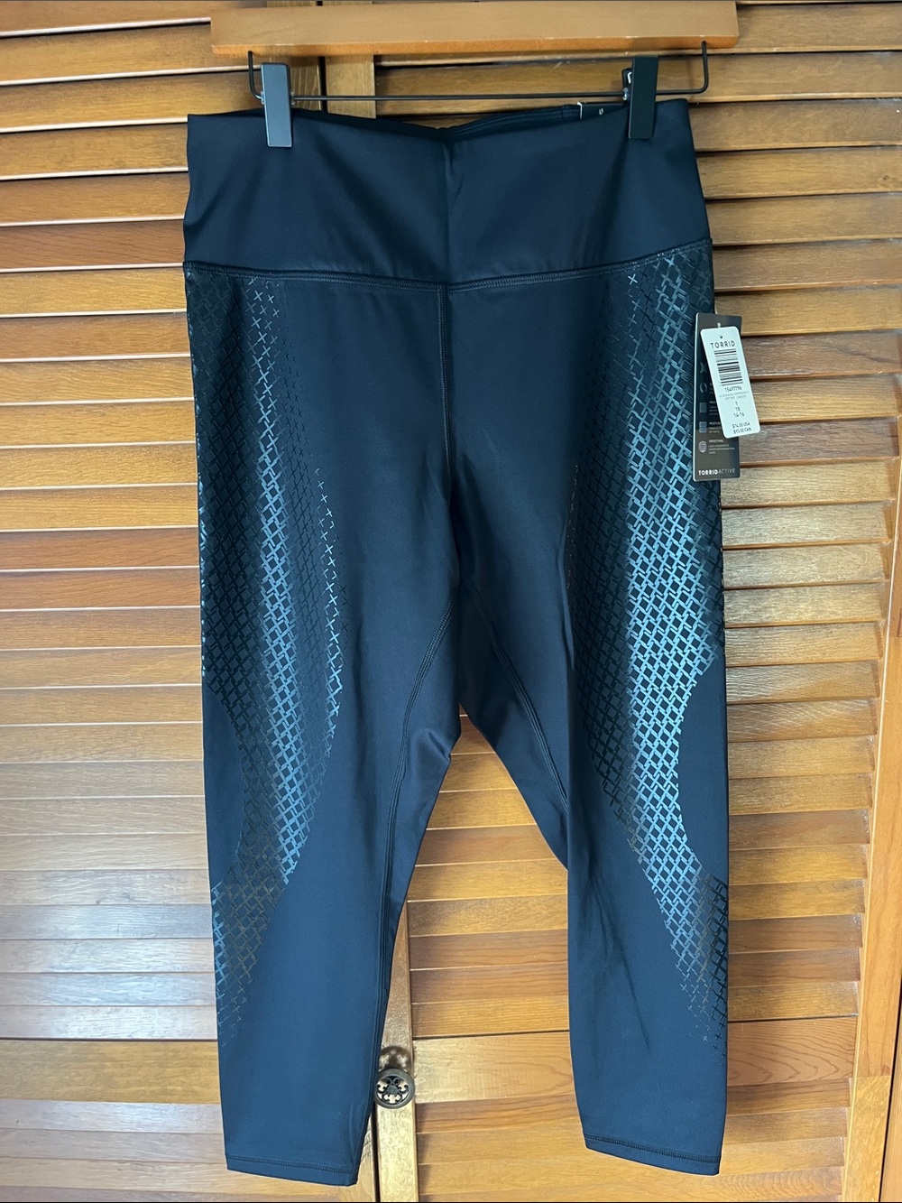 Torrid Black Active High-Waist Leggings Size 1 - 14/16 NWT